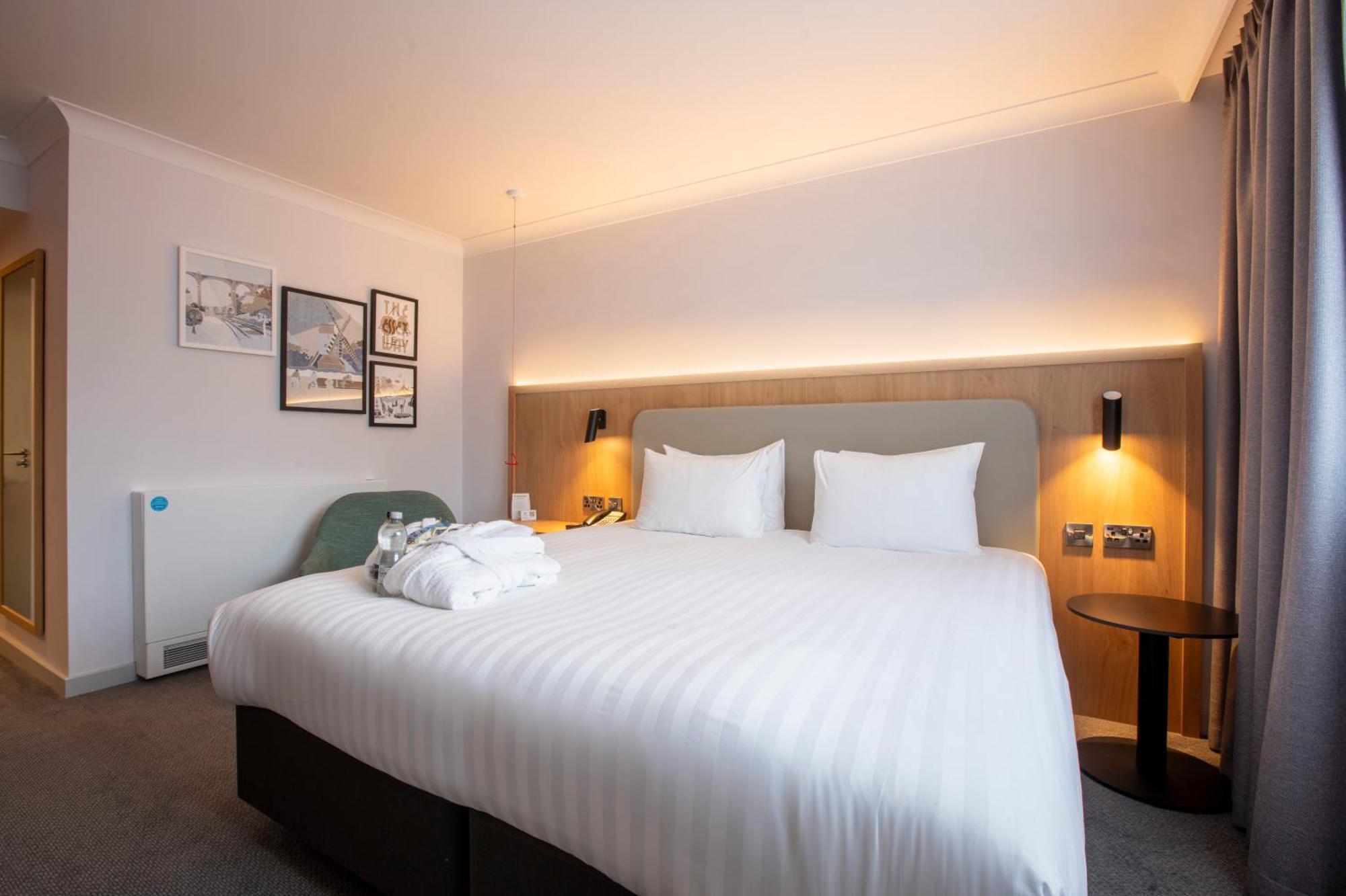Holiday Inn Brentwood By Ihg Kültér fotó