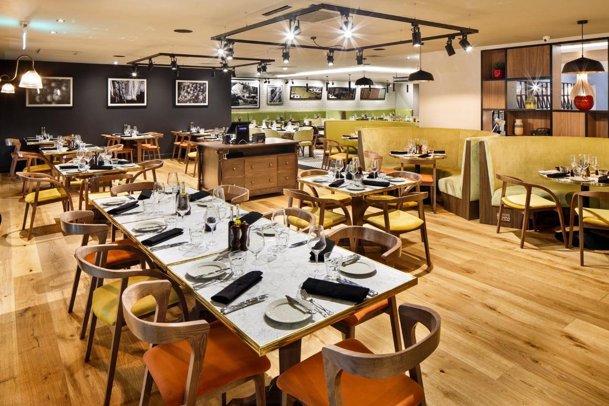 Holiday Inn Brentwood By Ihg Kültér fotó