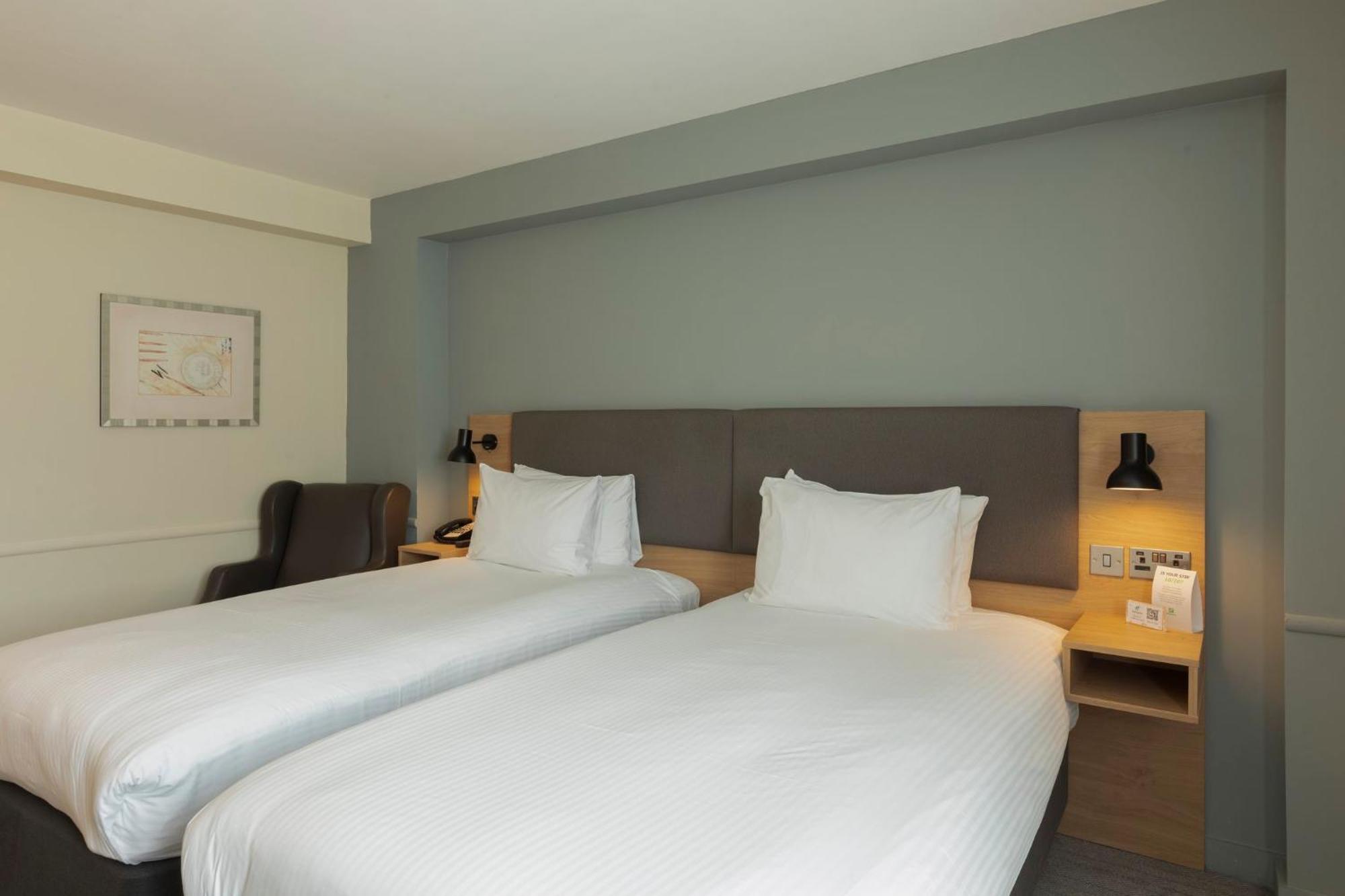 Holiday Inn Brentwood By Ihg Kültér fotó