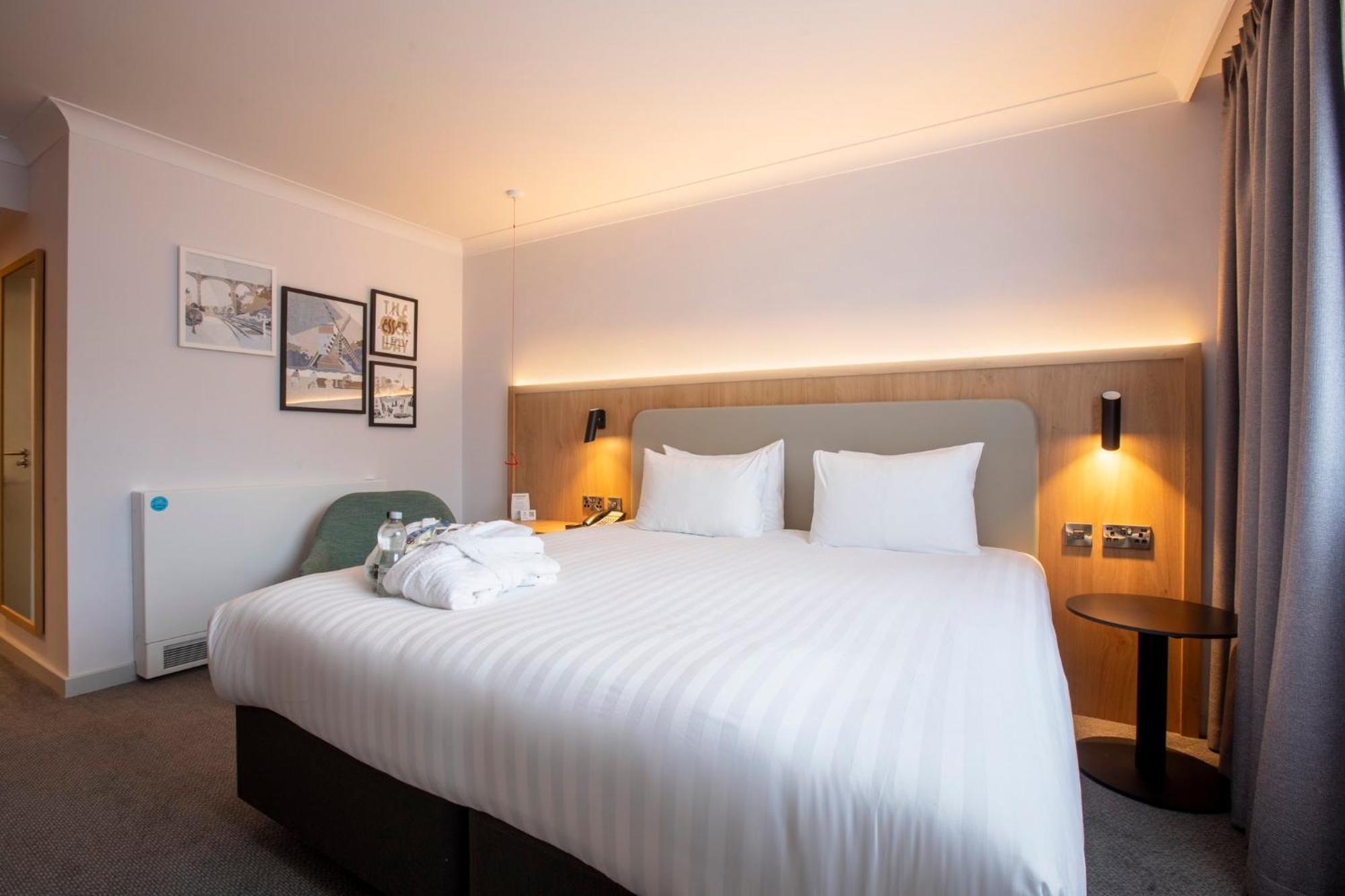 Holiday Inn Brentwood By Ihg Kültér fotó