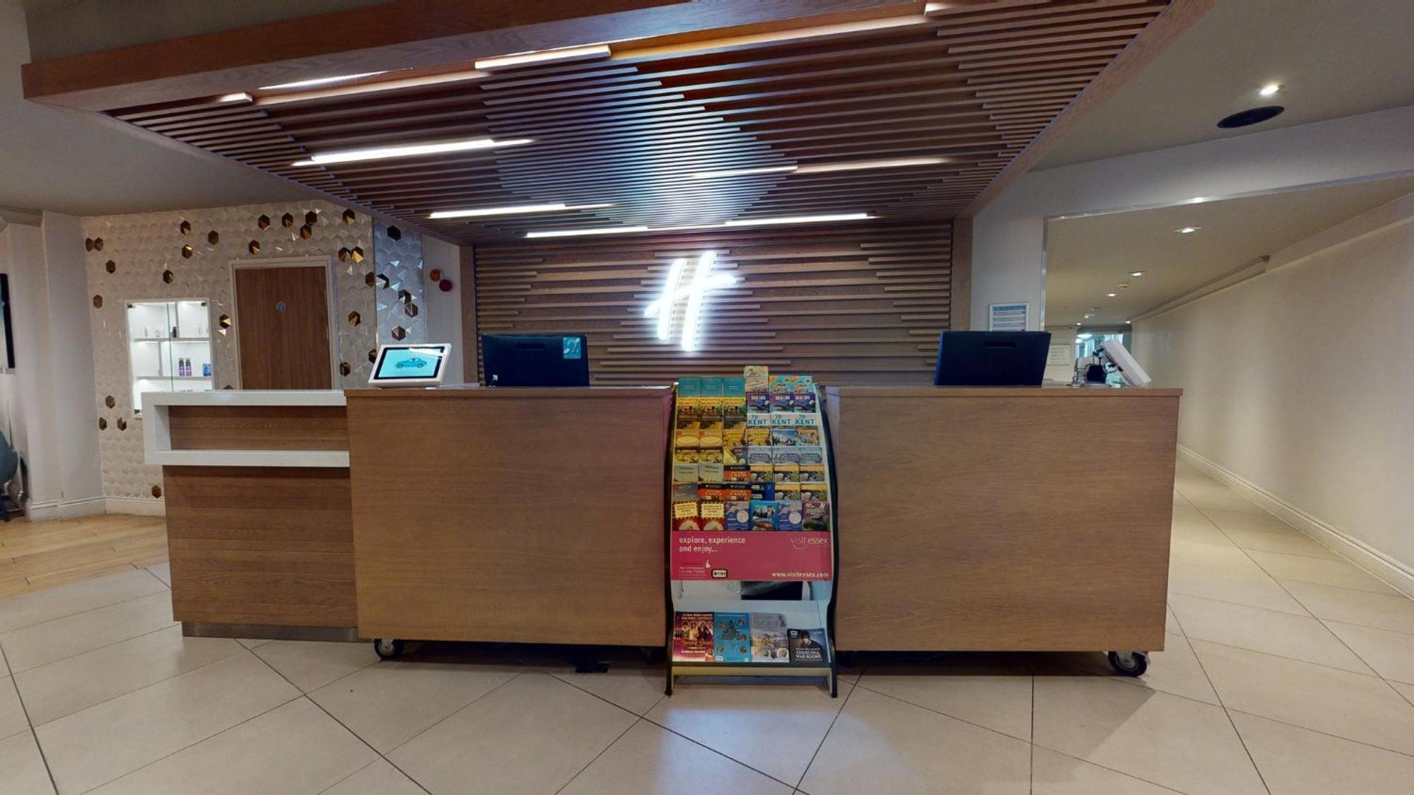 Holiday Inn Brentwood By Ihg Kültér fotó