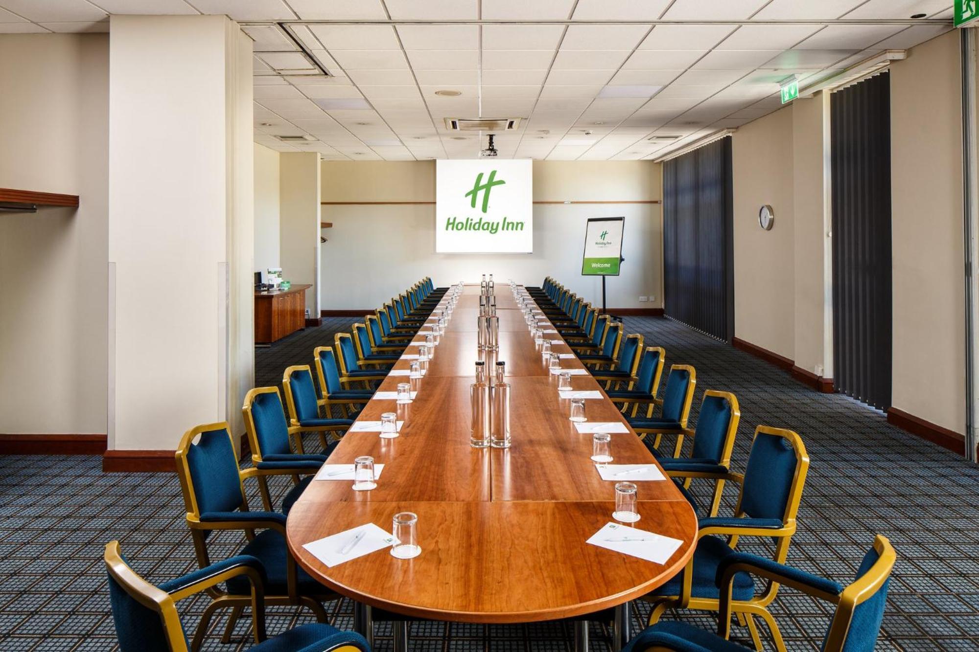 Holiday Inn Brentwood By Ihg Kültér fotó